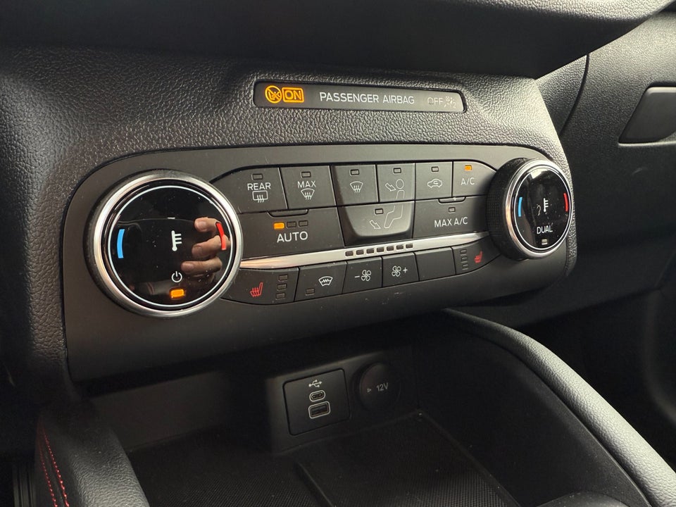 Ford Kuga 2,5 PHEV ST-Line X CVT 5d