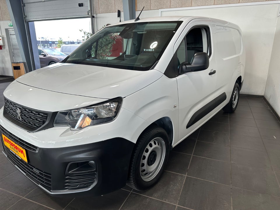 Peugeot Partner 1,5 BlueHDi 100 L2V2 Plus Van