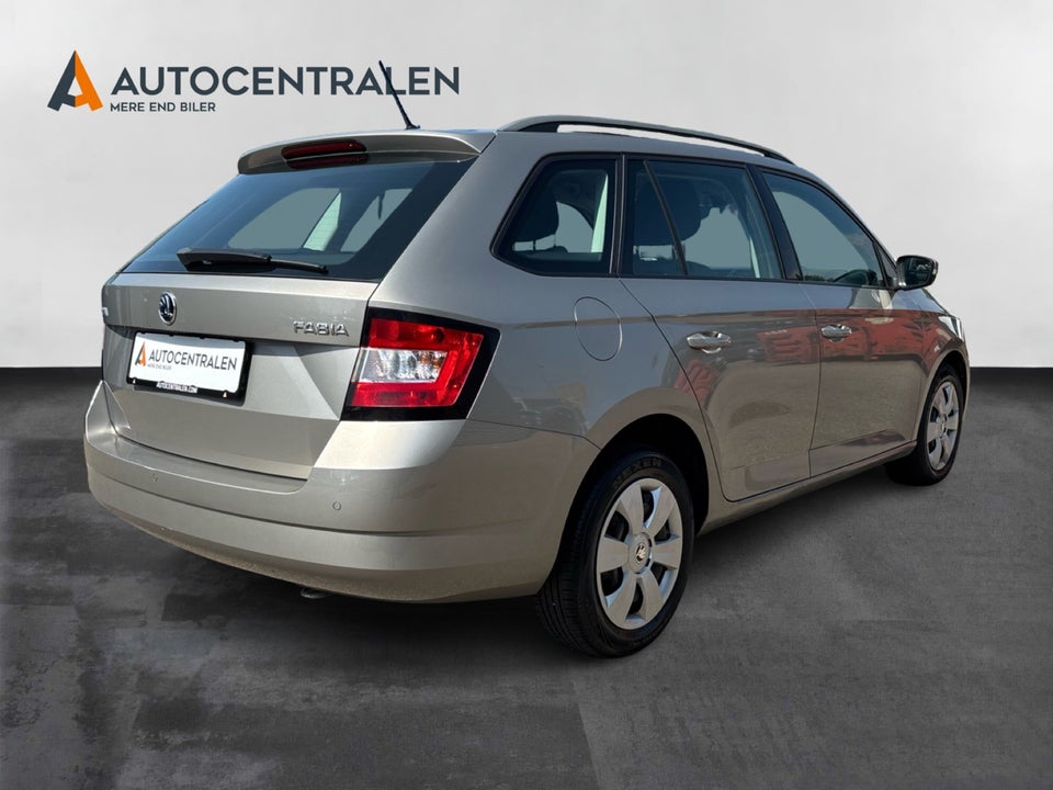 Skoda Fabia 1,0 TSi 110 Ambition Tour Combi DS 5d