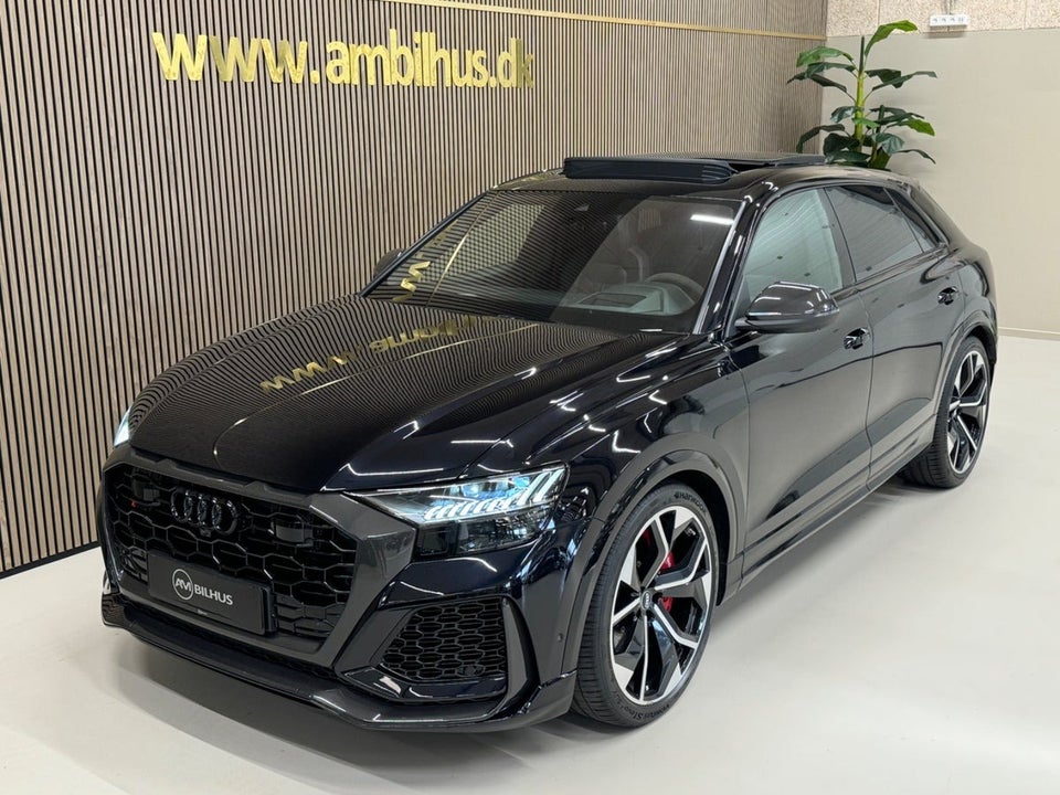 Audi RS Q8 4,0 TFSi quattro Tiptr. 5d