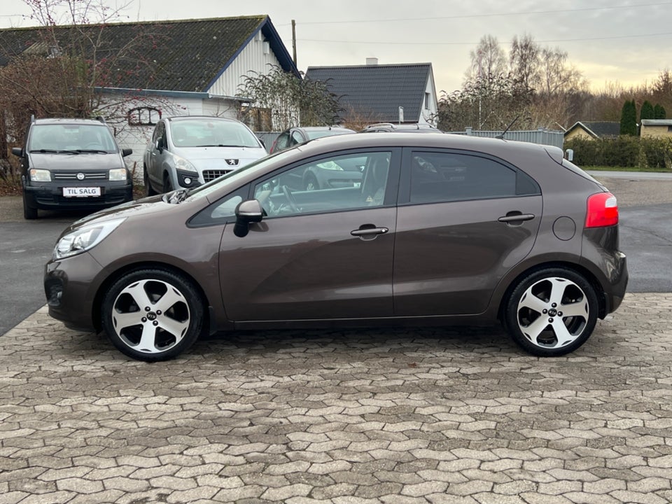 Kia Rio 1,2 CVVT Exclusive 5d