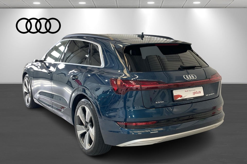 Audi e-tron 55 S-line quattro 5d