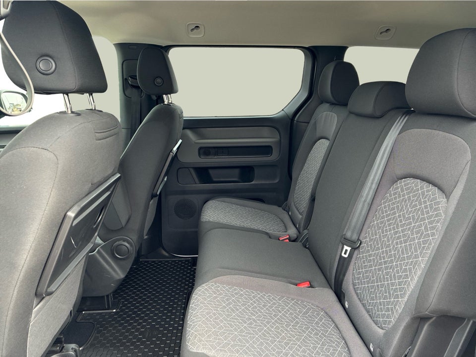 VW ID.Buzz 77 Pro SWB 5d