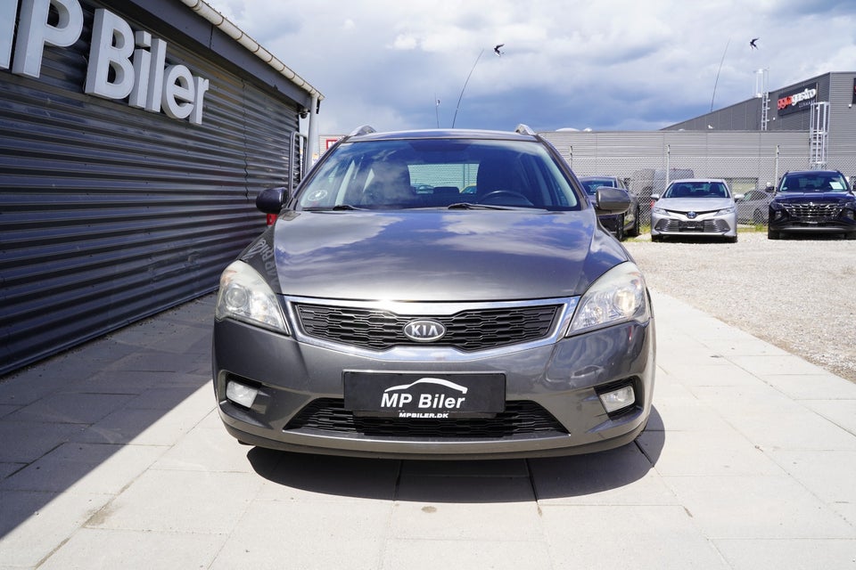 Kia Ceed 1,6 CVVT Active SW aut. 5d