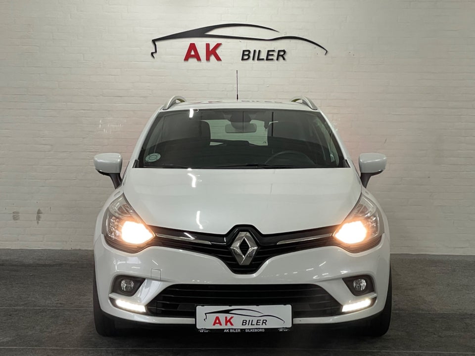 Renault Clio IV 1,5 dCi 90 Zen Sport Tourer 5d