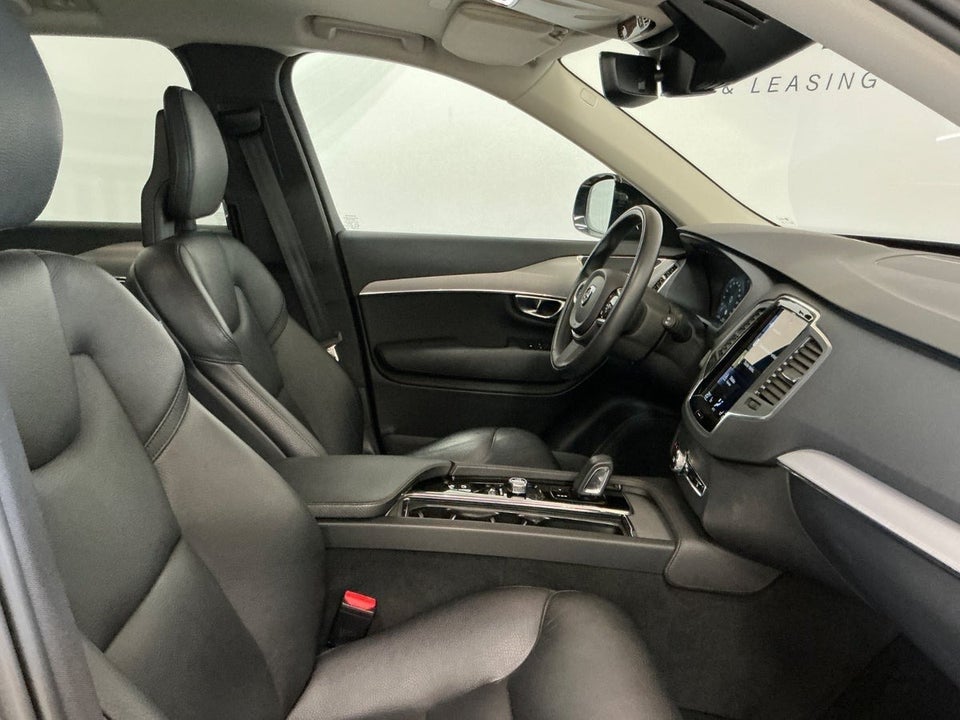 Volvo XC90 2,0 T8 ReCharge R-Design aut. AWD 7prs 5d