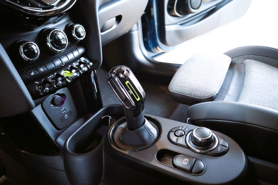 MINI Cooper SE Classic Trim 3d