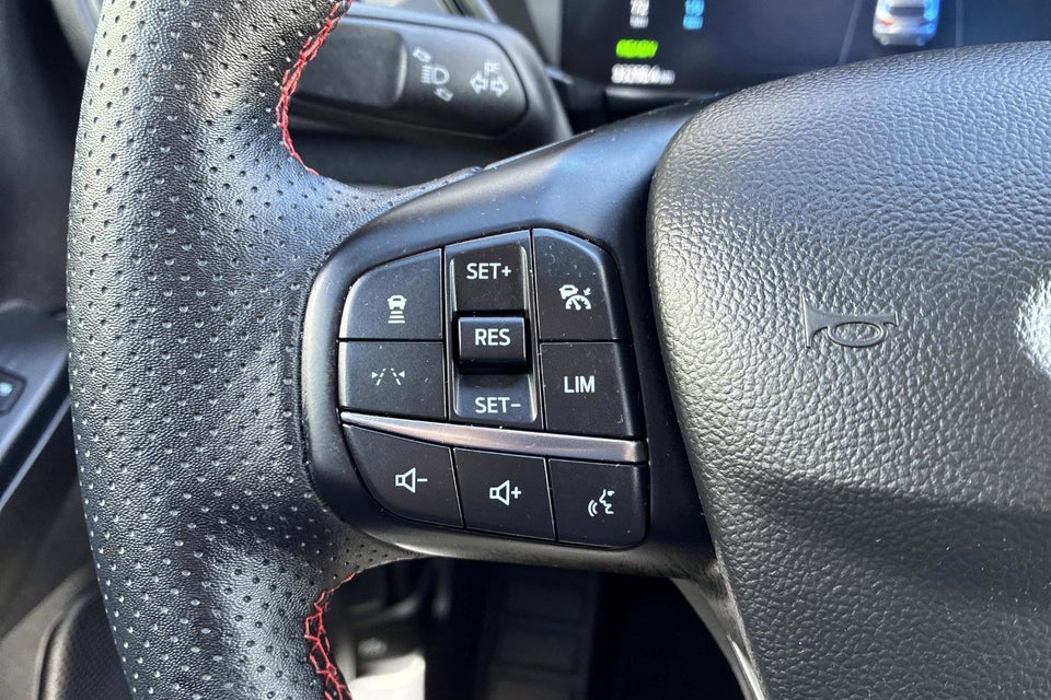 Ford Kuga 2,5 PHEV ST-Line X CVT 5d