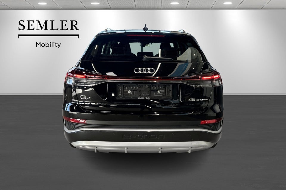 Audi Q4 e-tron 45 S-line 5d