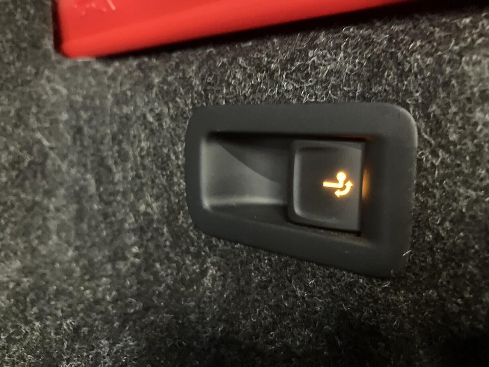 Skoda Enyaq 80x iV Founders Edition 5d