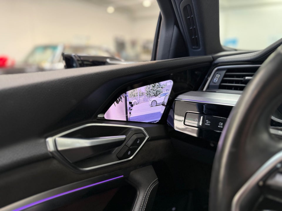 Audi e-tron 55 S-line quattro 5d
