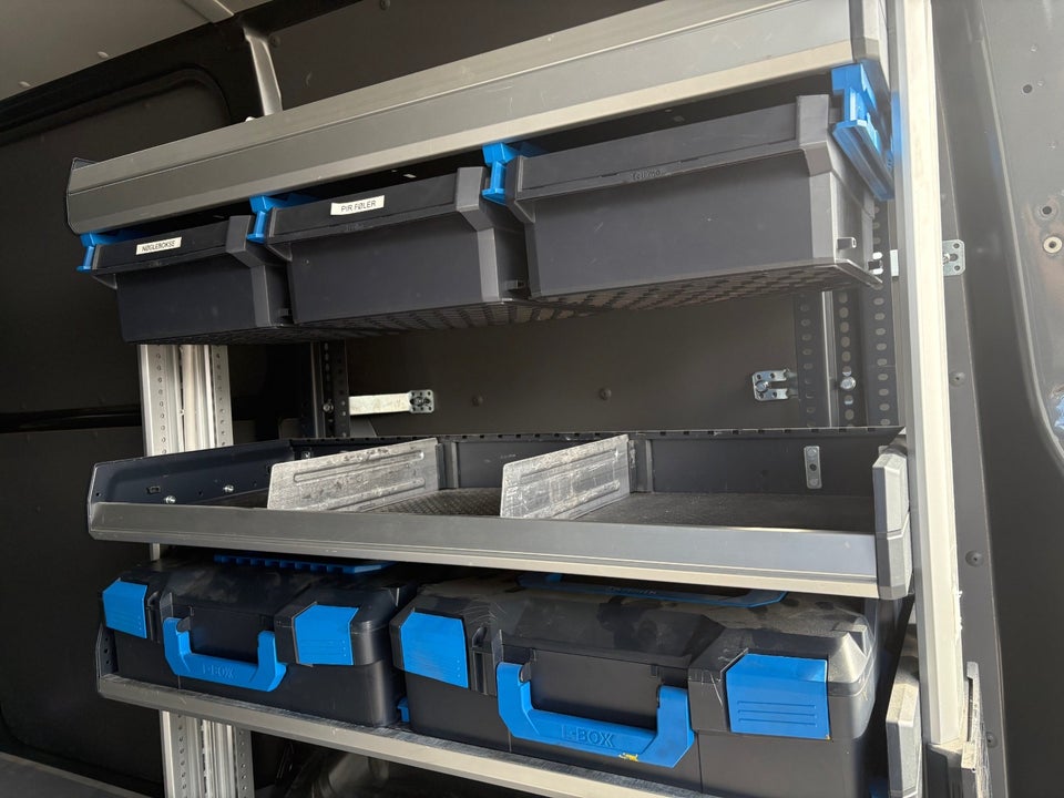 VW Transporter 2,0 TDi 204 Kassevogn DSG 4Motion kort