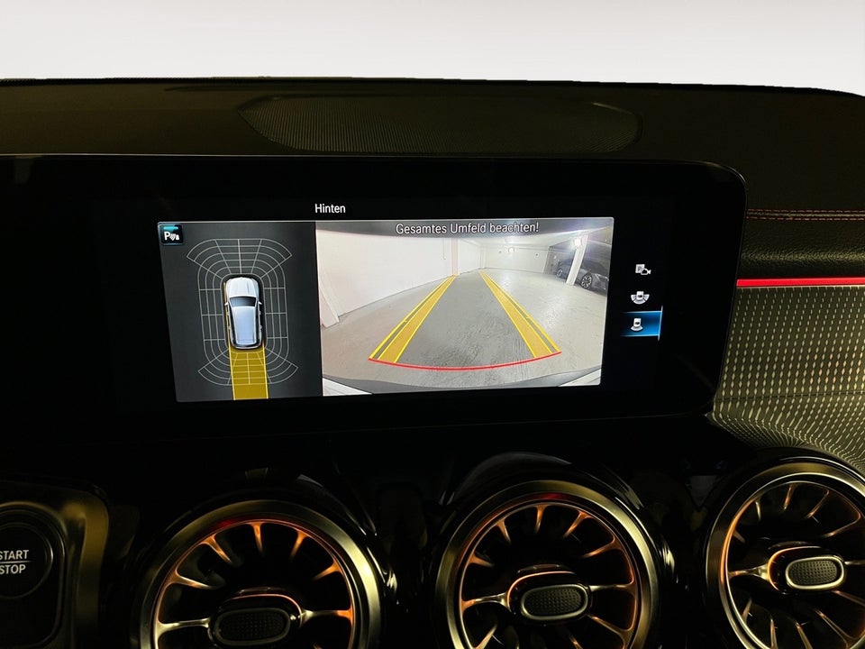 Mercedes EQB250 AMG Line 5d