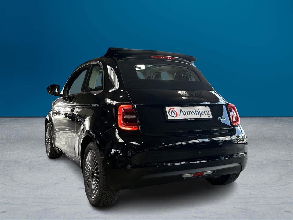 Fiat 500e Icon Cabrio 2d