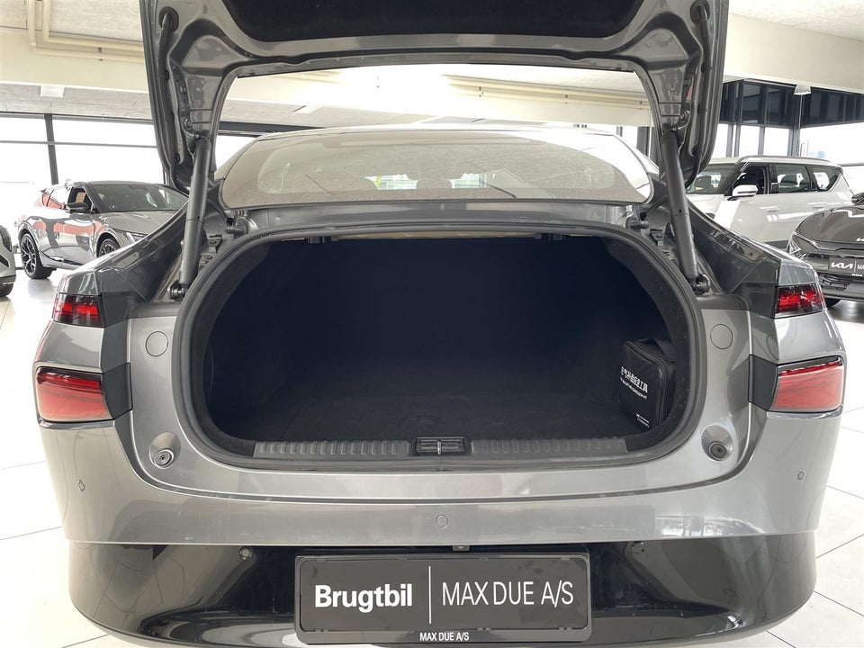 Xpeng P7 Performance 4d