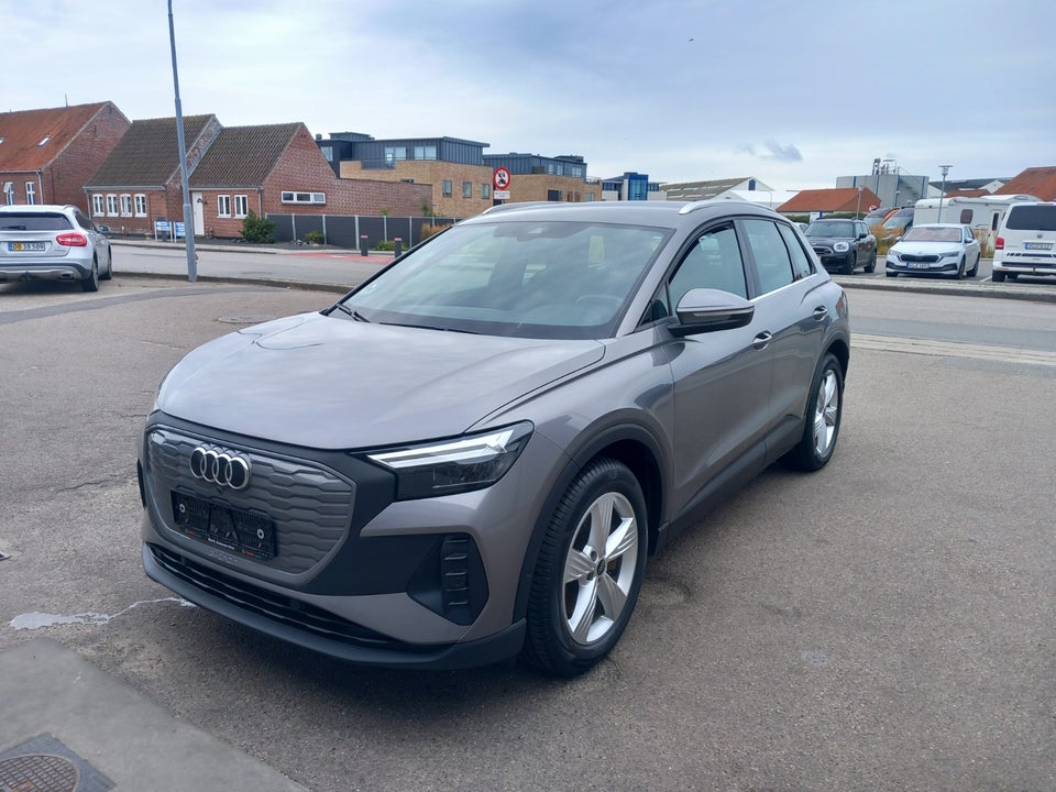 Audi Q4 e-tron 40 Attitude 5d