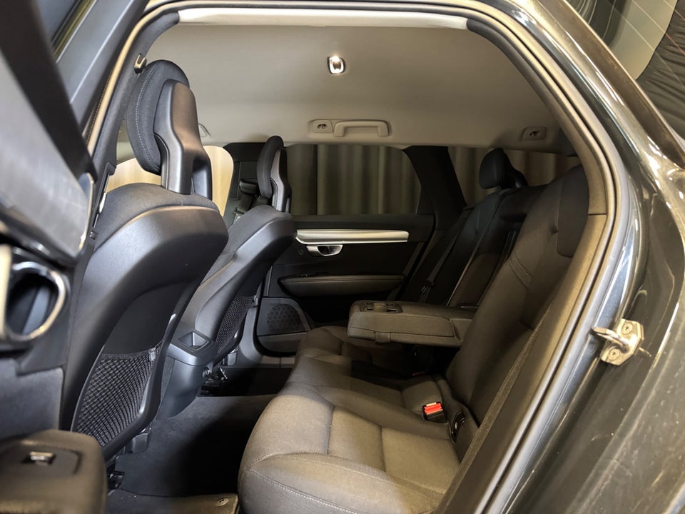 Volvo V90 2,0 D4 190 Momentum aut. 5d