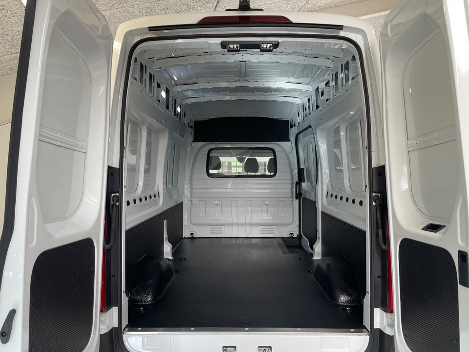 Maxus e-Deliver 9 88 L3H3 Kassevogn