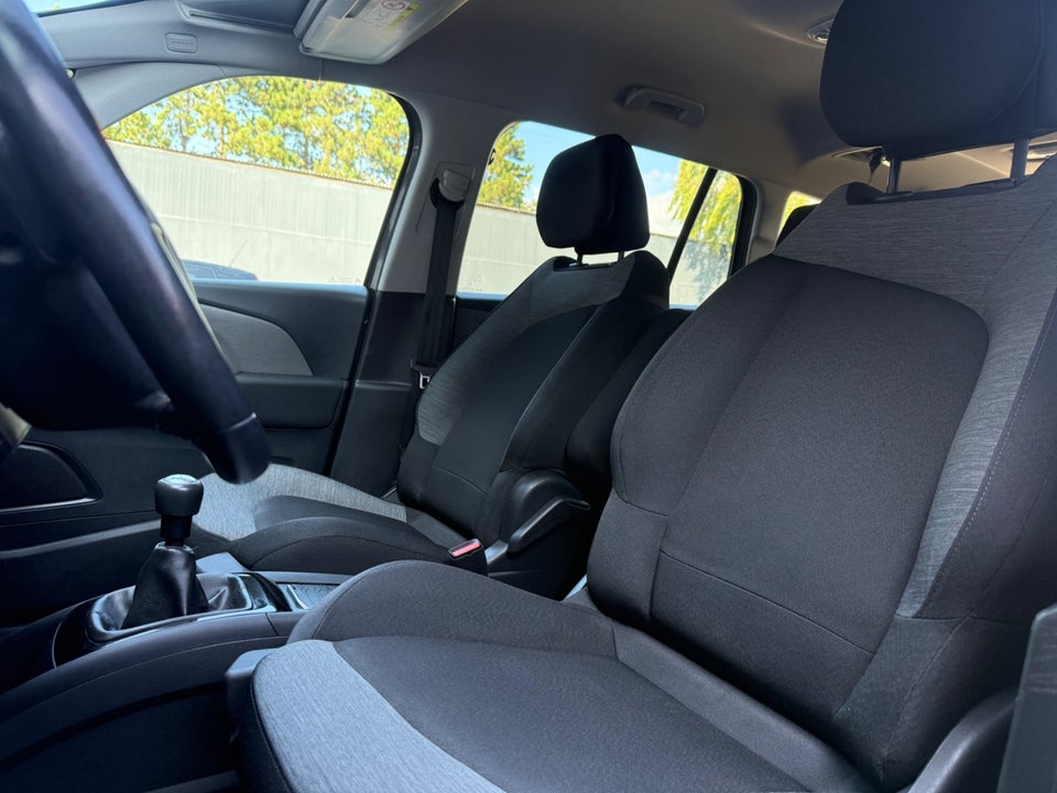 Citroën Grand C4 Picasso 1,2 PureTech 130 Cool 7prs 5d