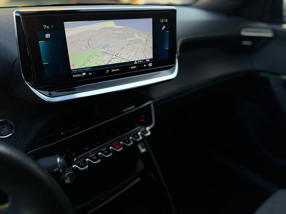 Peugeot e-2008 50 GT Pack 5d