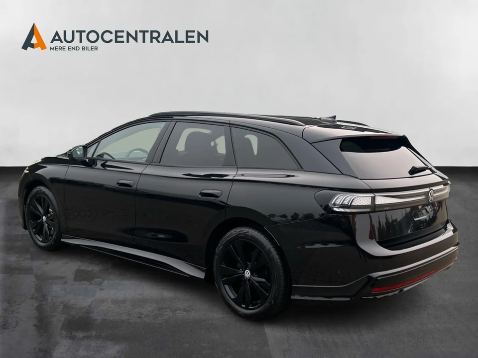 VW ID.7 86 Pro S Tourer 5d