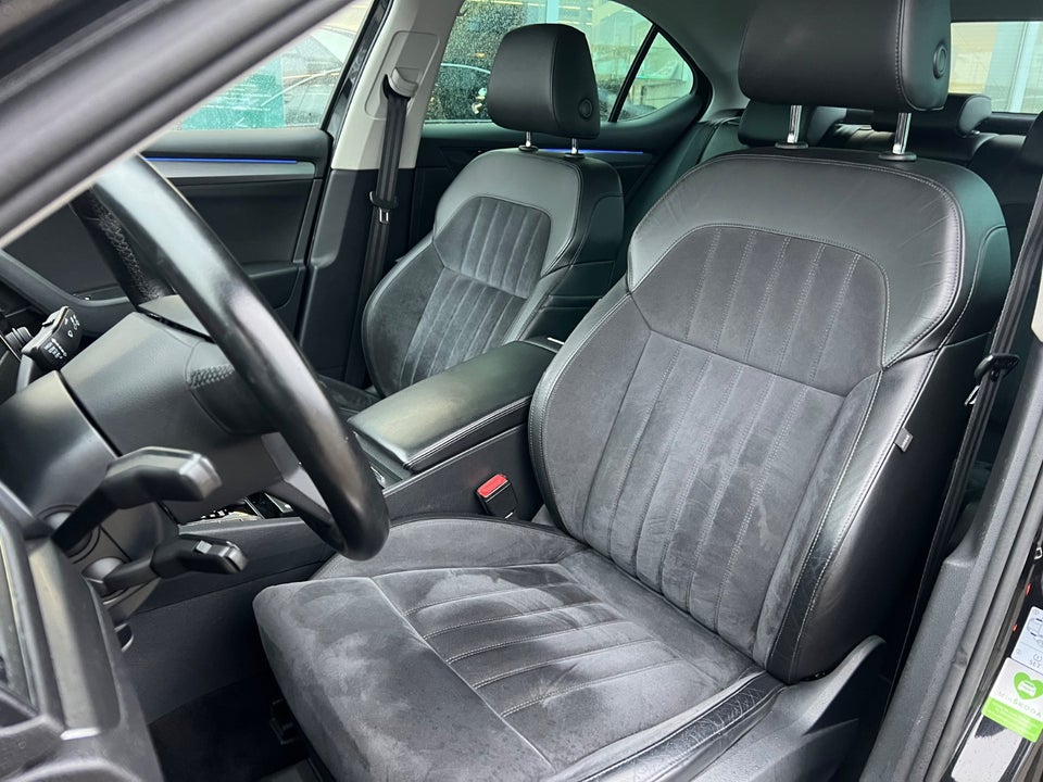 Skoda Superb 2,0 TDi 150 Business Edition DSG 5d