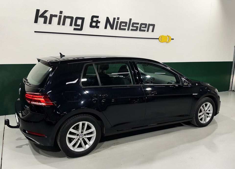 VW Golf VII 1,5 TSi 130 Comfortline 5d