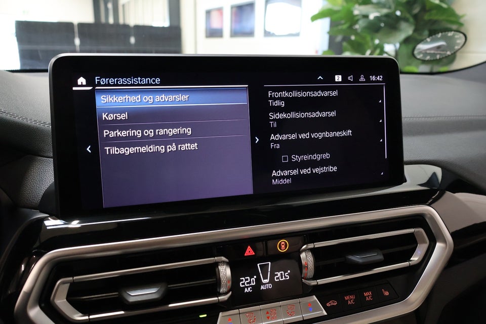 BMW iX3 Charged Plus M-Sport 5d