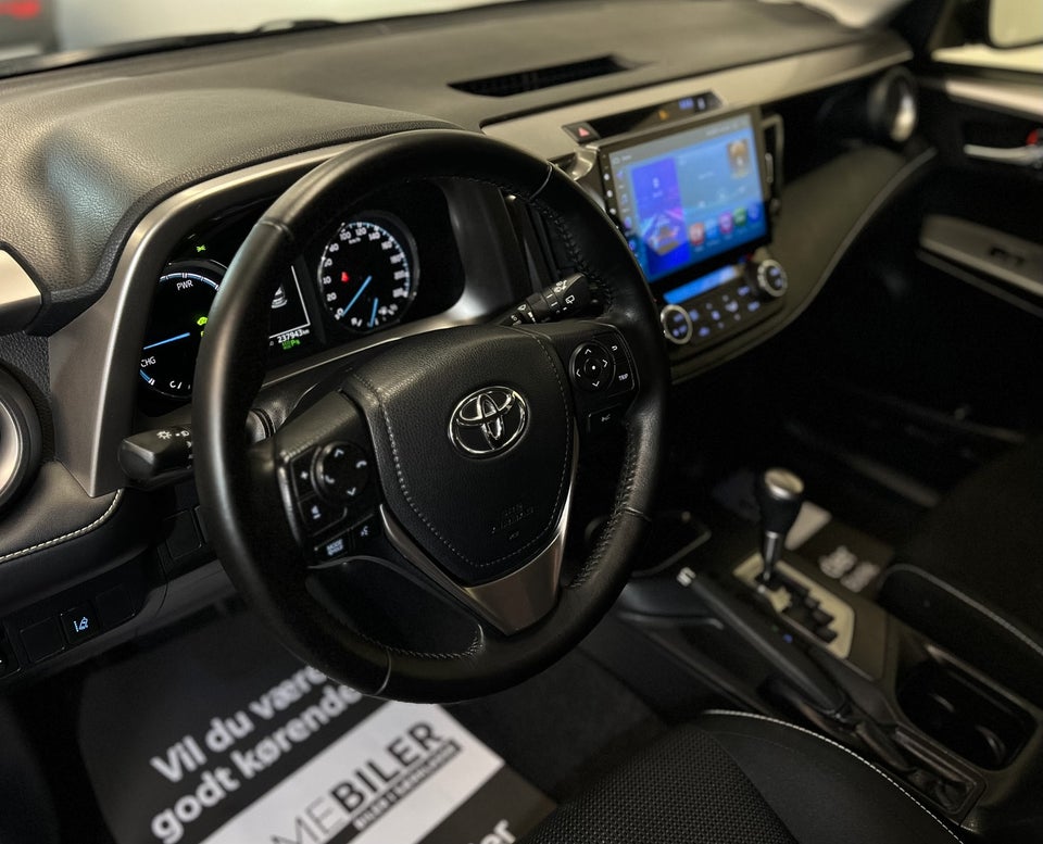 Toyota RAV4 2,5 Hybrid H3 MDS 5d