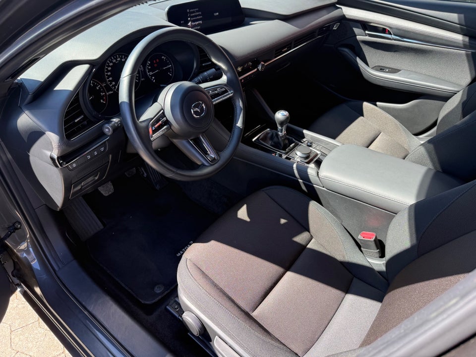 Mazda 3 2,0 e-SkyActiv-G 150 Sky 5d