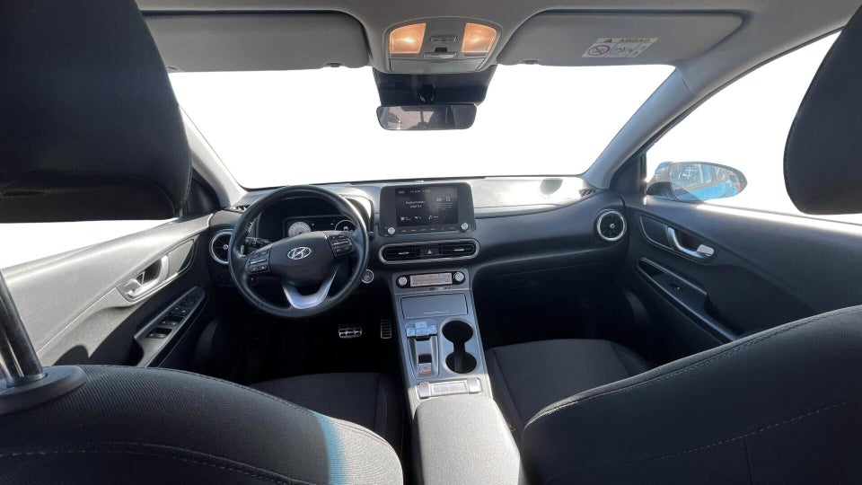 Hyundai Kona 39 EV Essential 5d