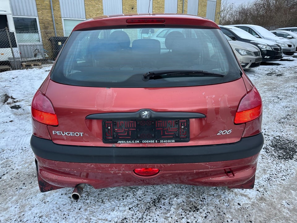 Peugeot 206 1,4 XR 5d