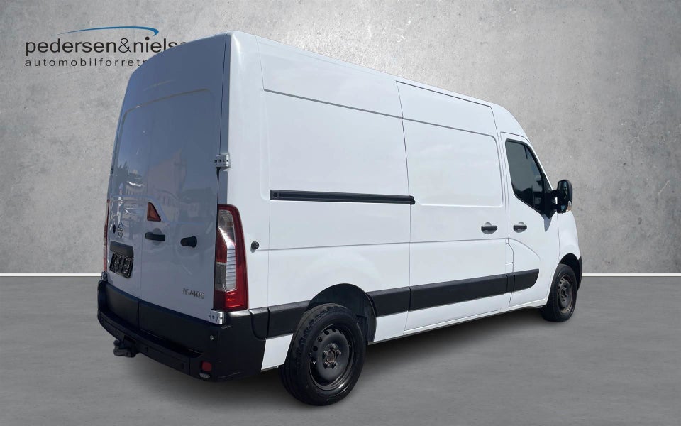 Nissan NV400 2,3 dCi 145 L2H2 Working Star