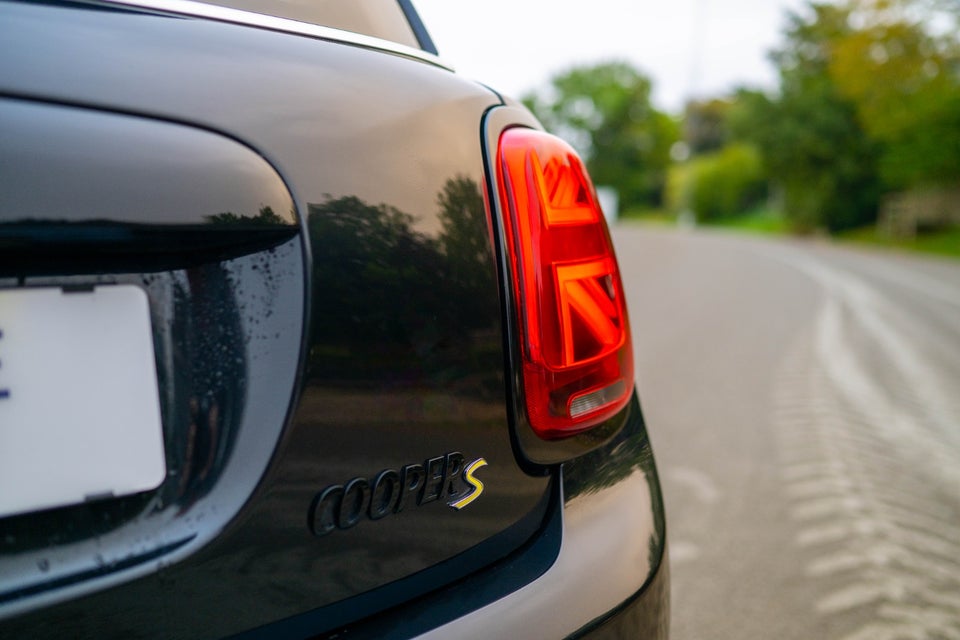 MINI Cooper SE Classic Trim 3d