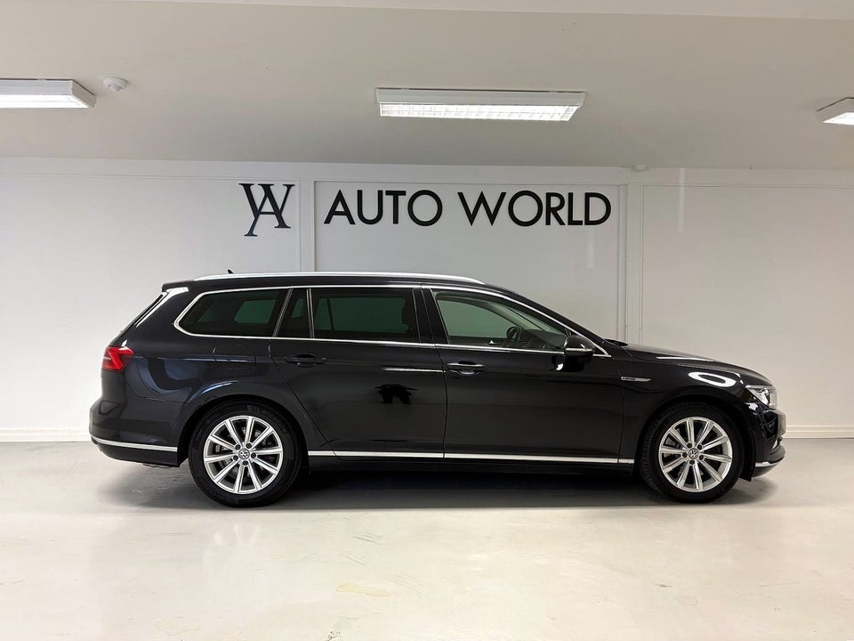 VW Passat 2,0 TSi 280 Highline Variant DSG 4Motion 5d