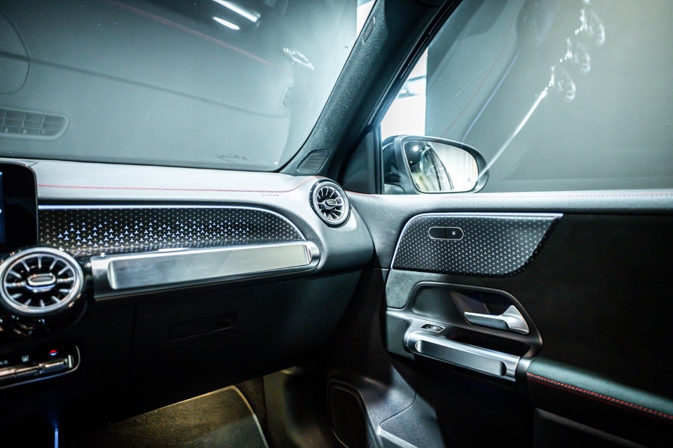 Mercedes EQB350 AMG Advance 4Matic 5d