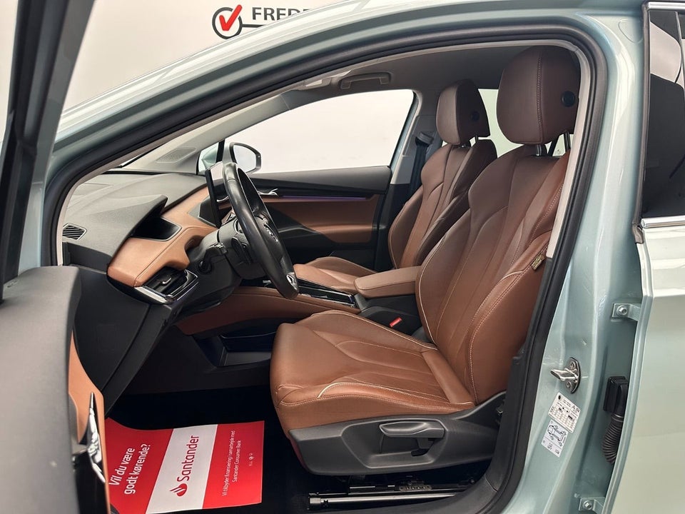 Skoda Enyaq 80x iV ecoSuite 5d