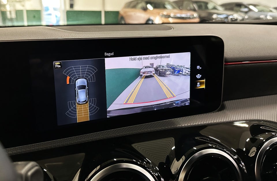 Mercedes A200 1,3 AMG Line aut. 5d