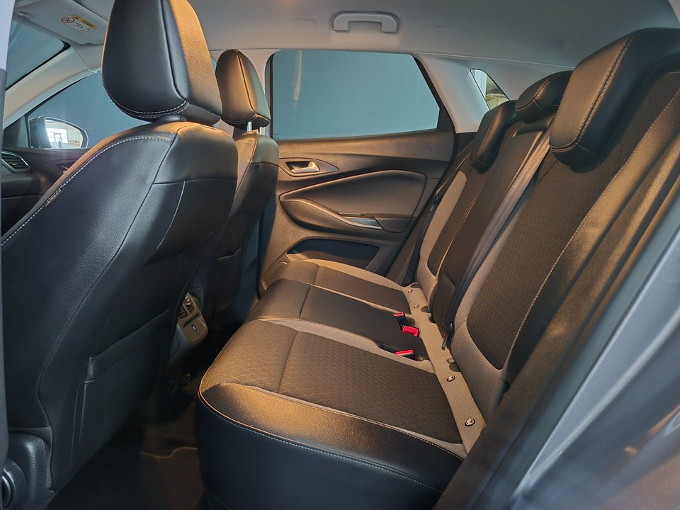 Opel Grandland X 1,6 Hybrid Cosmo Prestige aut. 5d