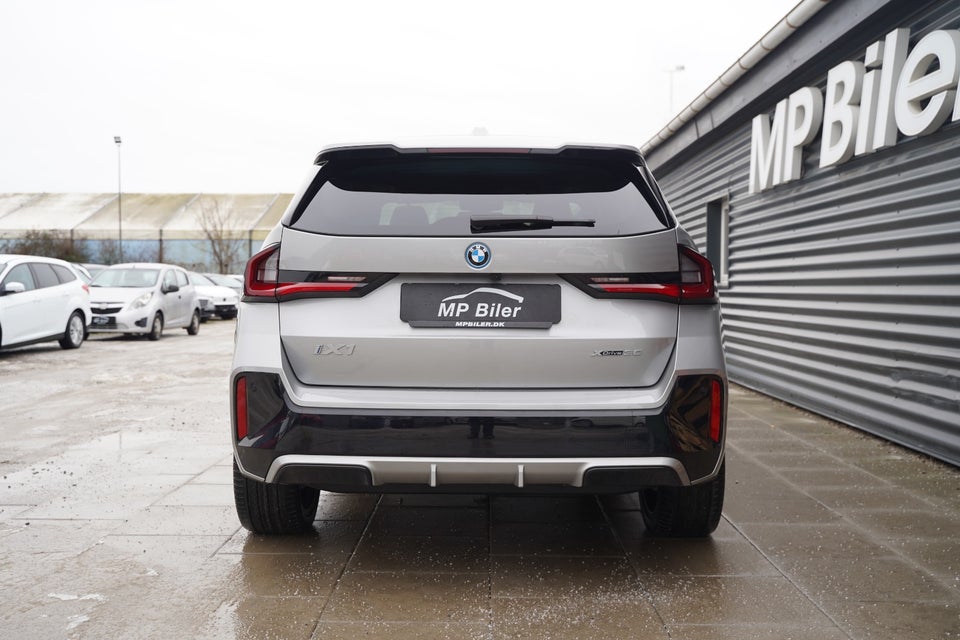 BMW iX1 xDrive30 M-Sport 5d