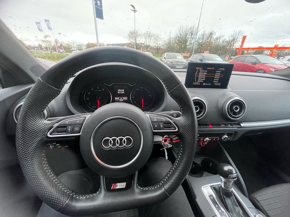 Audi A3 1,4 TFSi 150 S-line Sportback S-tr. 5d