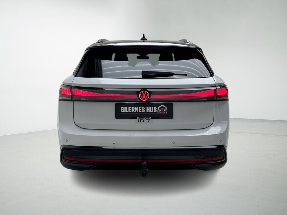 VW ID.7 86 Pro S Tourer 5d