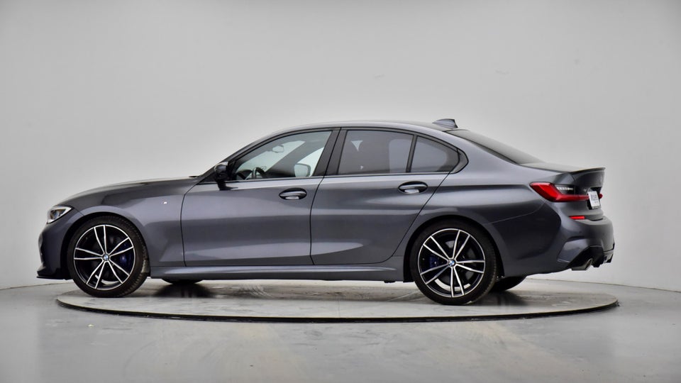 BMW 330i 2,0 M-Sport aut. 4d