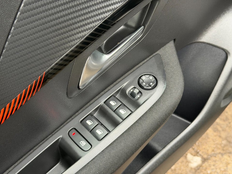 Peugeot 208 1,2 PureTech 75 Vision Pack 5d