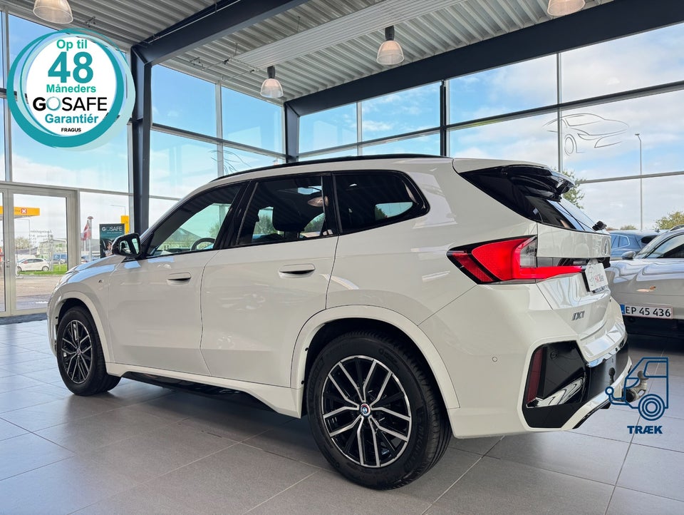 BMW iX1 xDrive30 Fully Charged M-Sport 5d