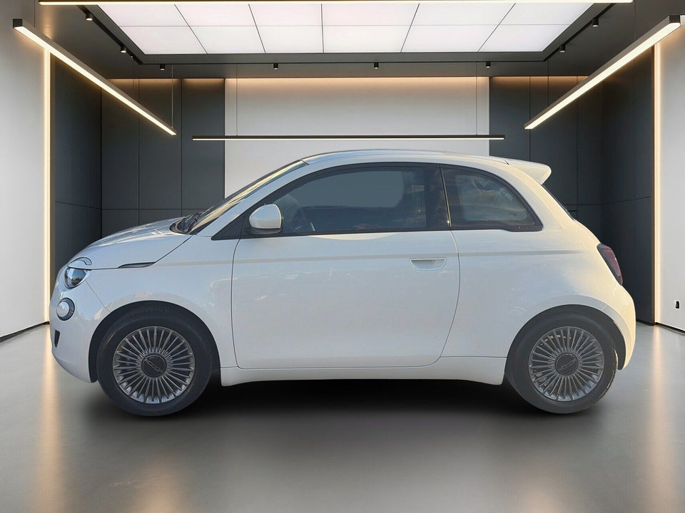 Fiat 500e 42 Icon 3+1 4d