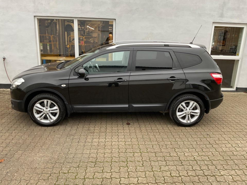 Nissan Qashqai+2 1,6 dCi Tekna 5d