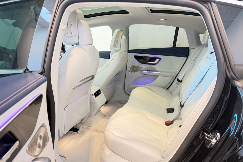 Mercedes EQE300 Avantgarde 4d