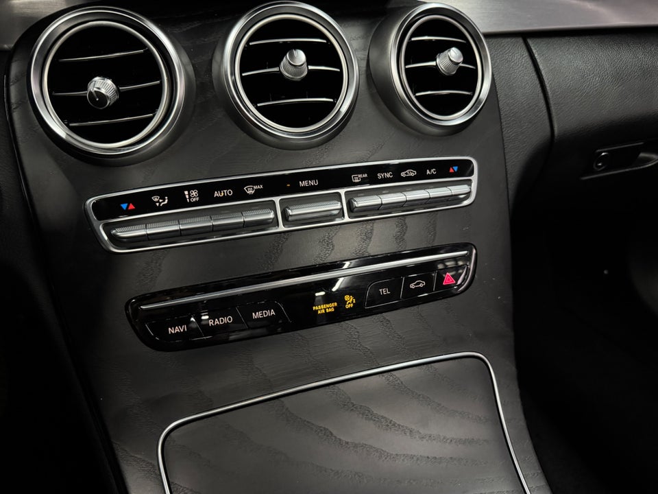 Mercedes C200 1,5 AMG Line Cabriolet aut. 2d