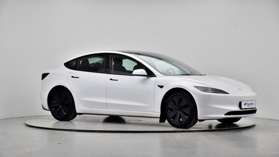 Tesla Model 3 RWD 4d